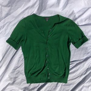 ✨green button up✨